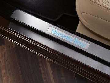 2013 Mercedes S-Class Door Sill Panels - Illuminated